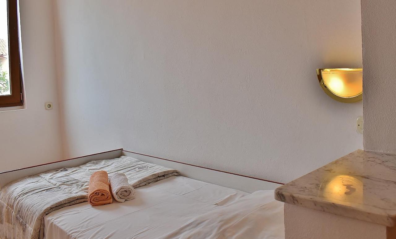 Apartament Banjol Екстер'єр фото