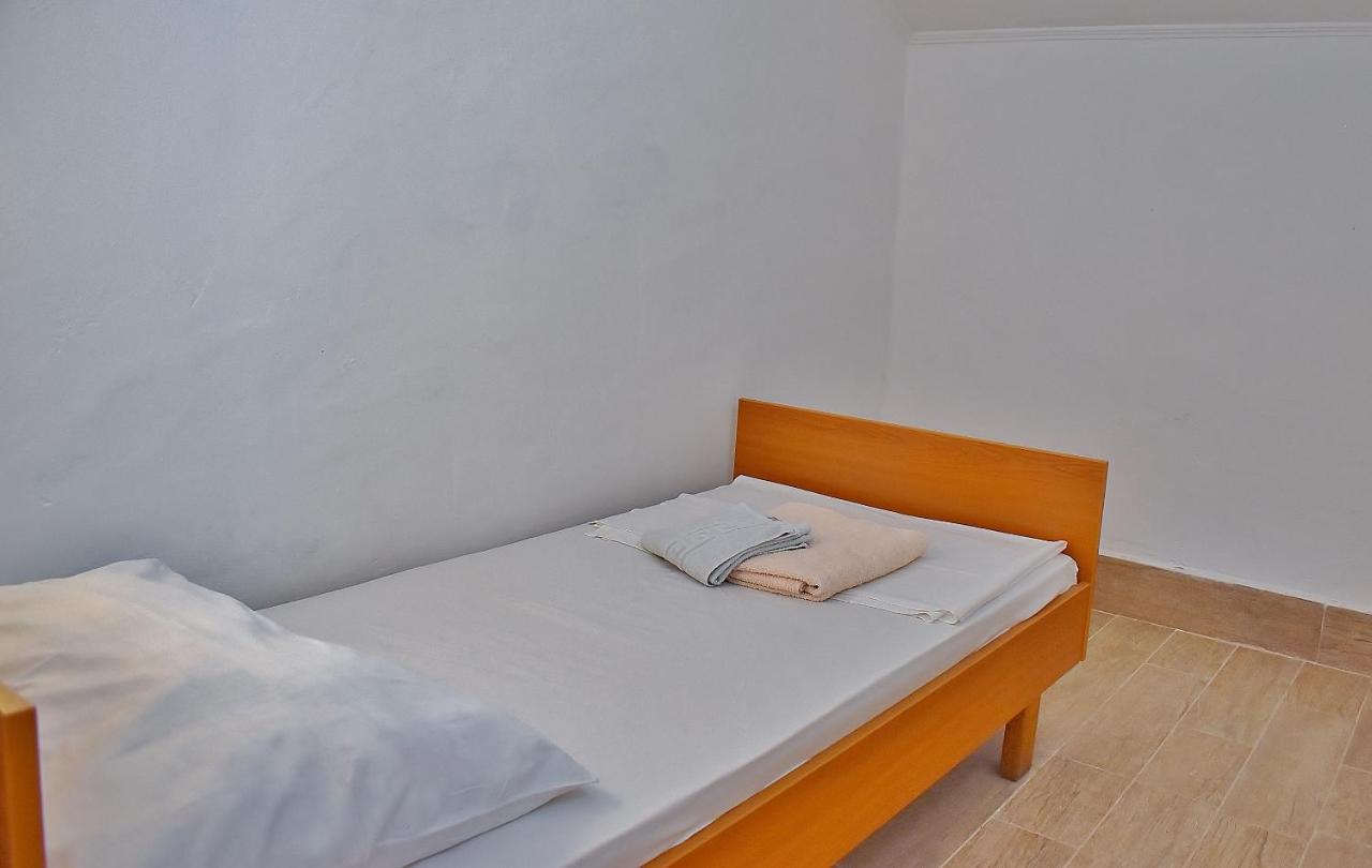 Apartament Banjol Екстер'єр фото