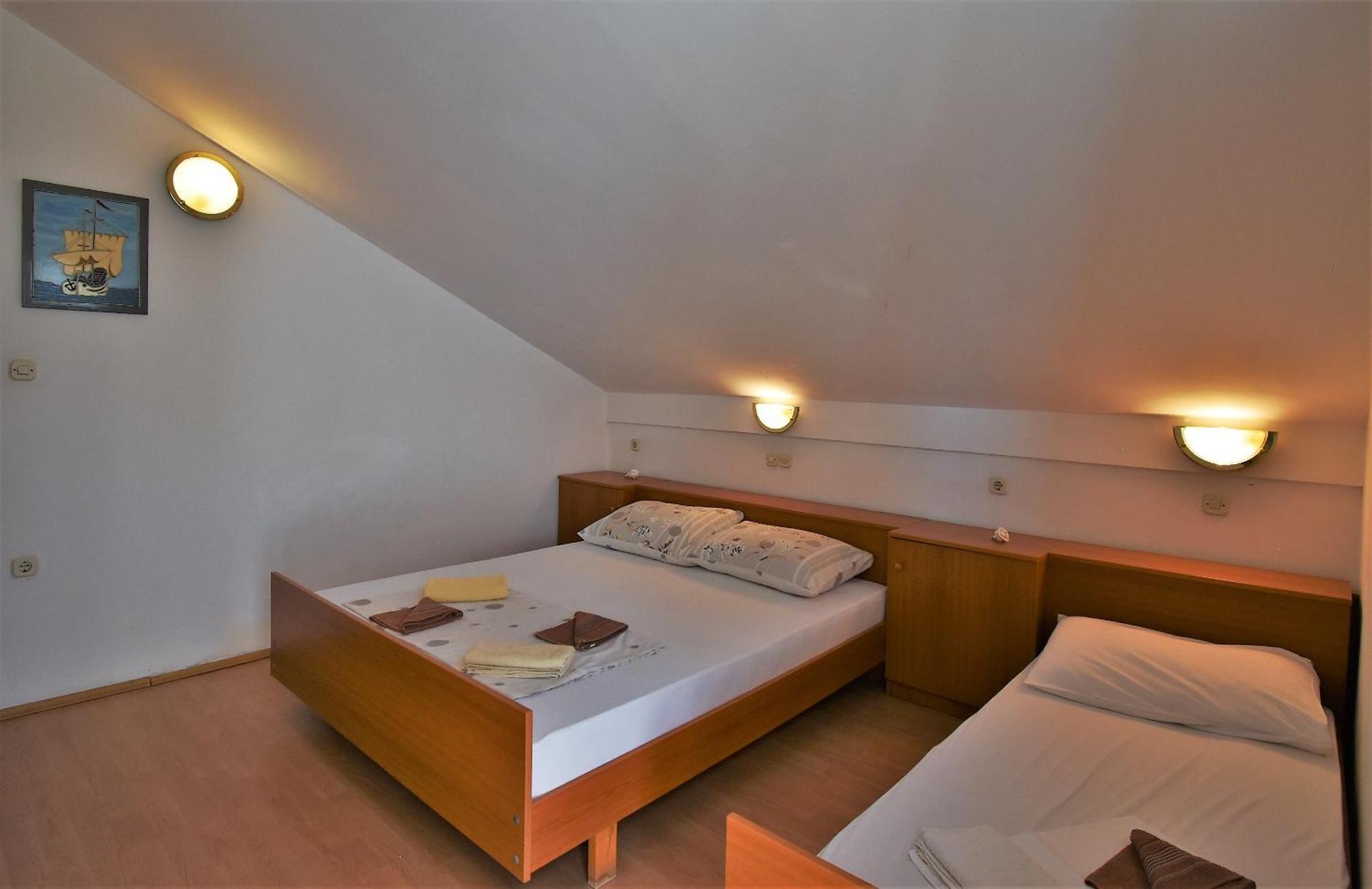Apartament Banjol Екстер'єр фото